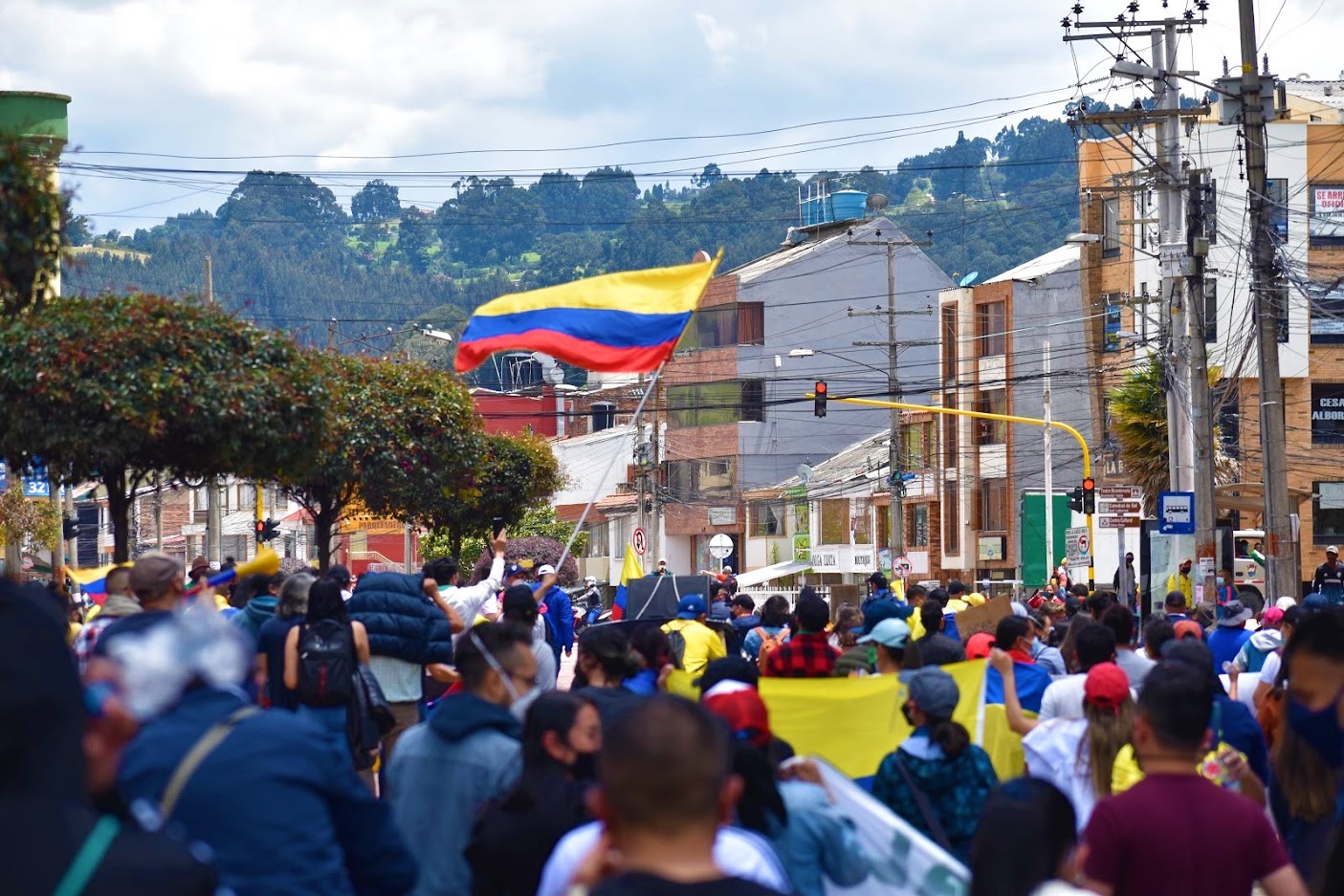 Los jovenes necesitan ser vistos y escuchados hacen falta en la vida publica