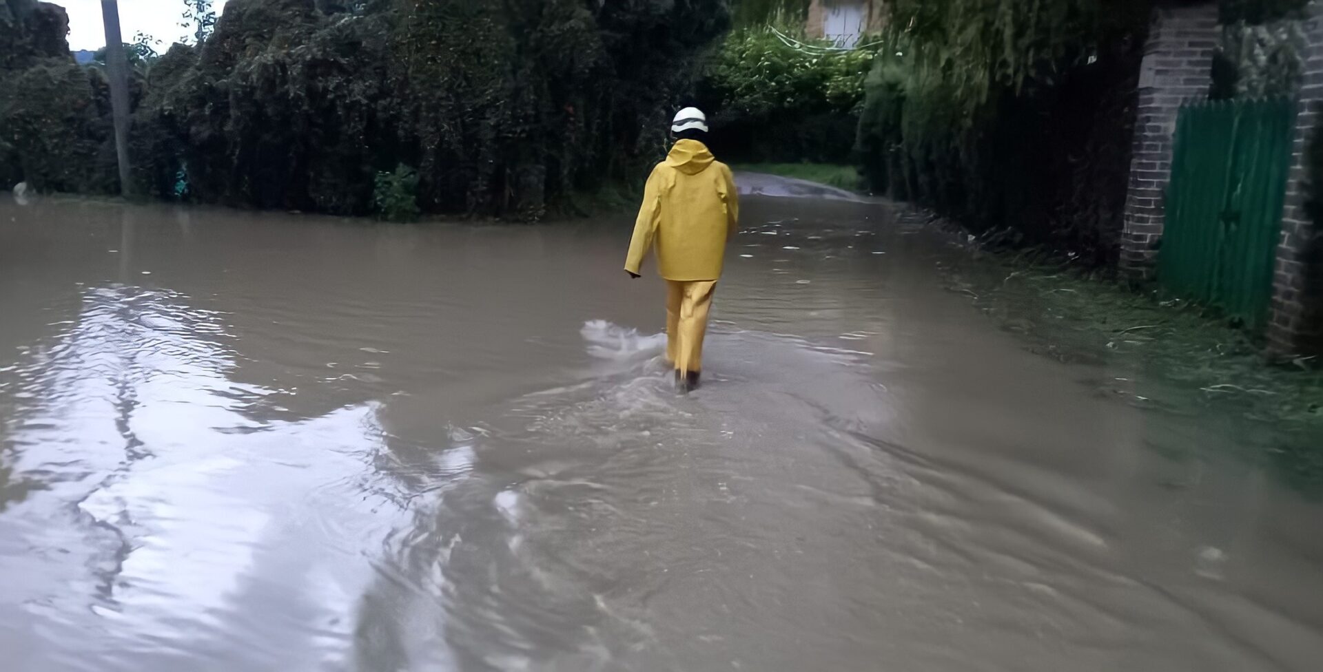 Mas de 60 familias afectadas en municipios de Sabana Centro por las fuertes lluvias de ayer01
