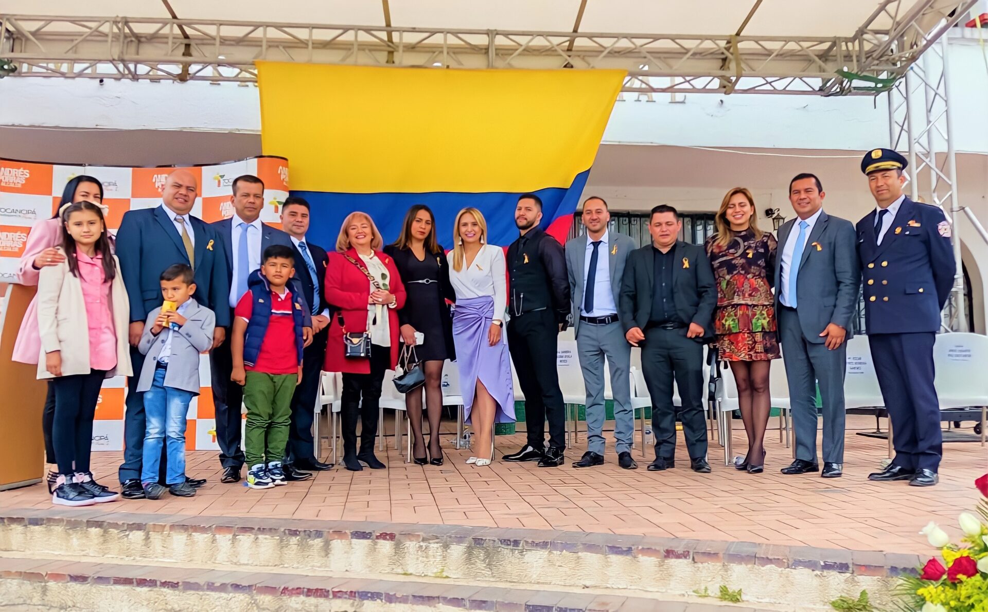 Concejo Tocancipa acompano el desfile y actos protocolarios el dia de la Independencia 2