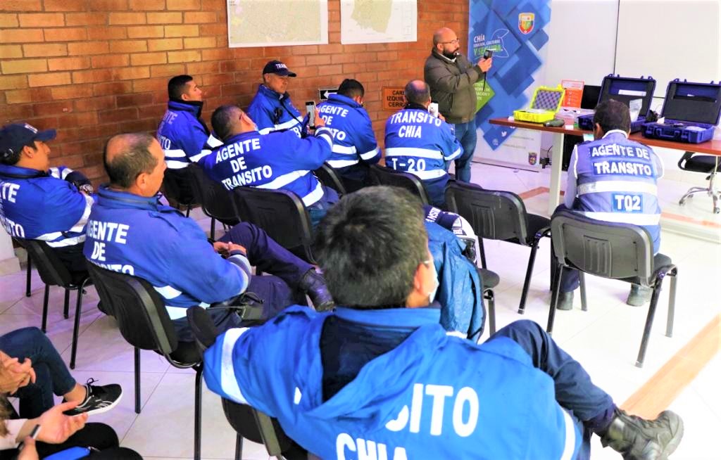 En Chia se implementaron nuevos dispositivos electronicos para una movilidad mas segura1