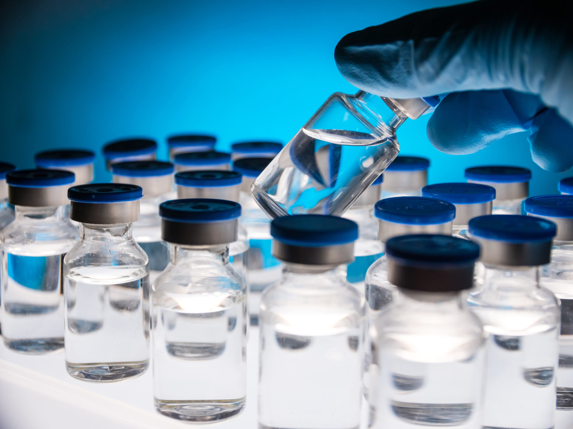 group of vaccine bottles medicine in ampoules gl 2022 01 18 23 32 54 utc