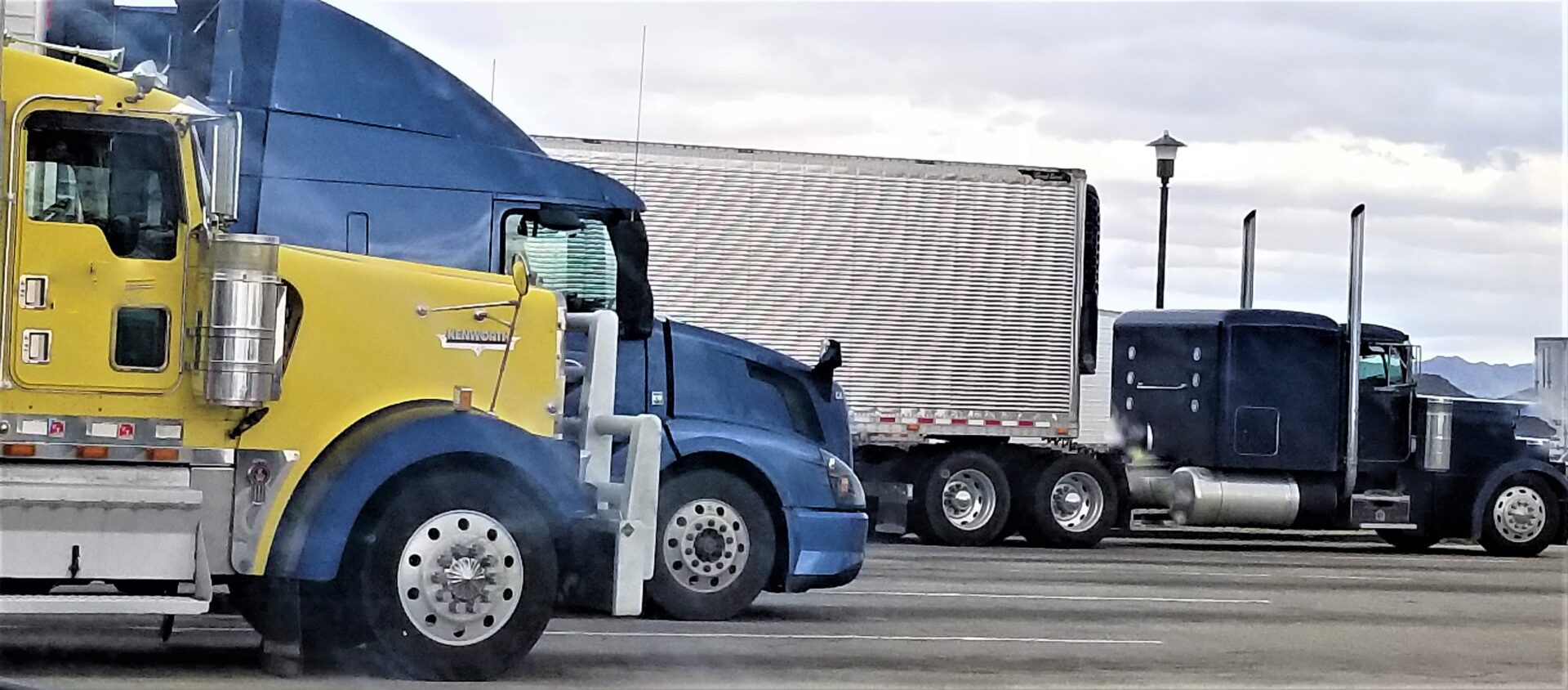 trucking at the truck stop 2021 09 02 23 19 18 utc