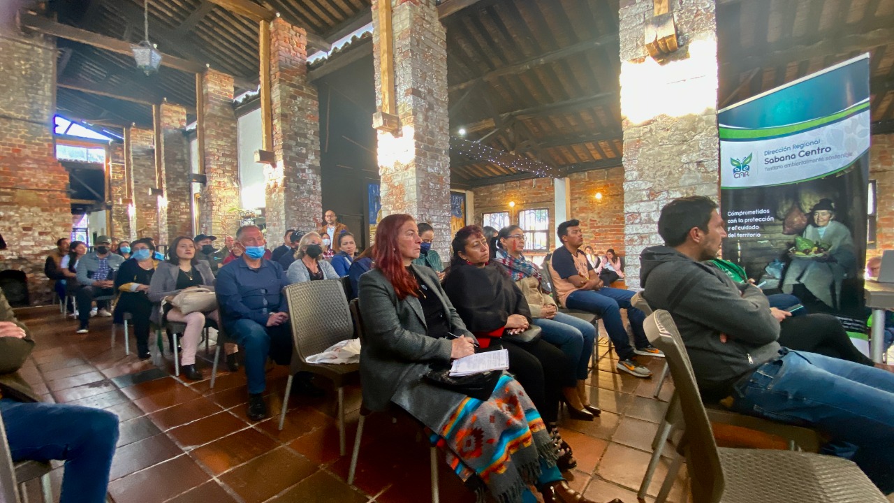 En Zipaquira fueron socializados programas ambientales con enfoque rural y acueductos veredales
