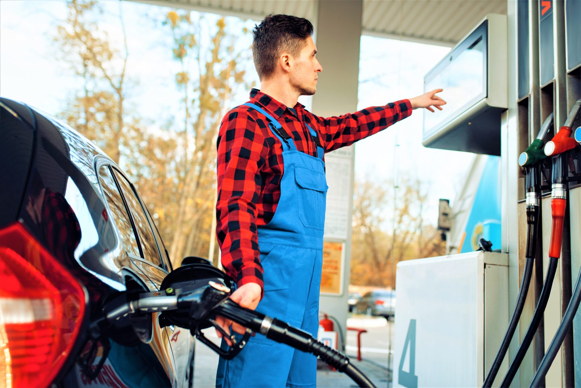 Es urgente cobrar impuestos a las petroleras por sus ganancias