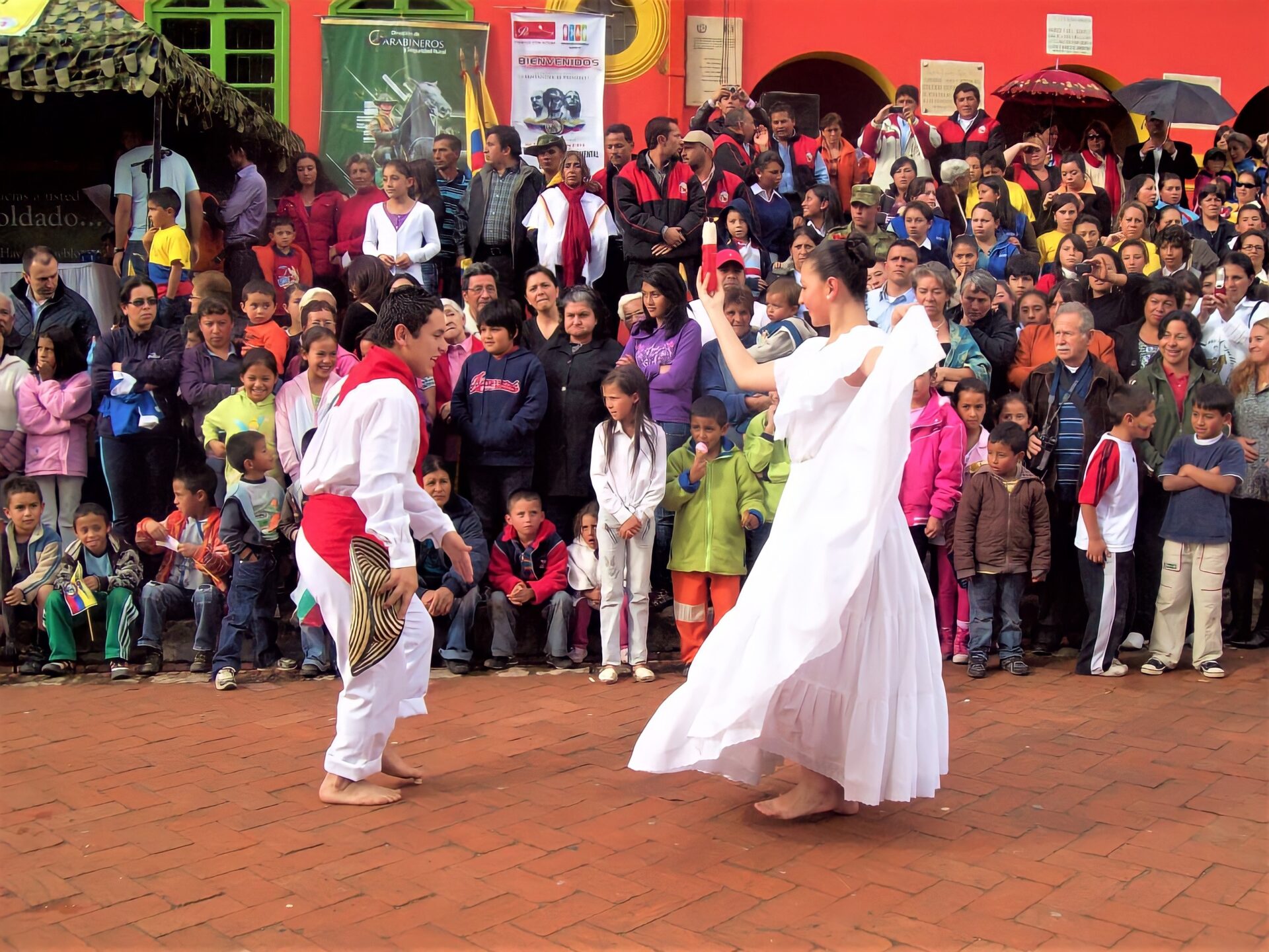 Festival Concurso Nacional de Danza Andina Nemocon Sal y Cultura