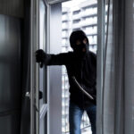 a male thief in a black mask enters the apartment 2022 08 01 23 18 05 utc