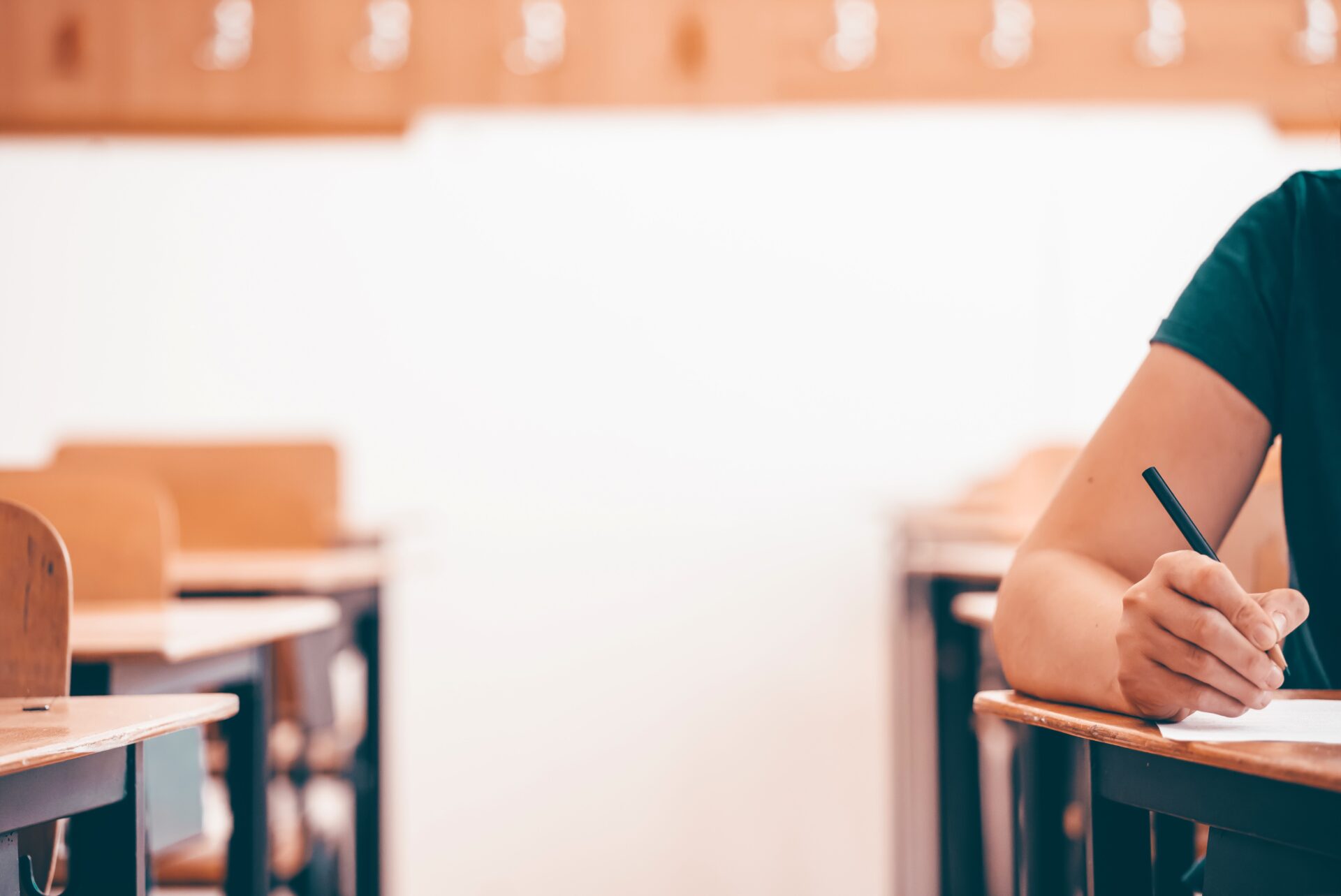 Mas de 378 mil aspirantes a Docentes y Directivos Docentes en la jornada de pruebas escritas en el pais