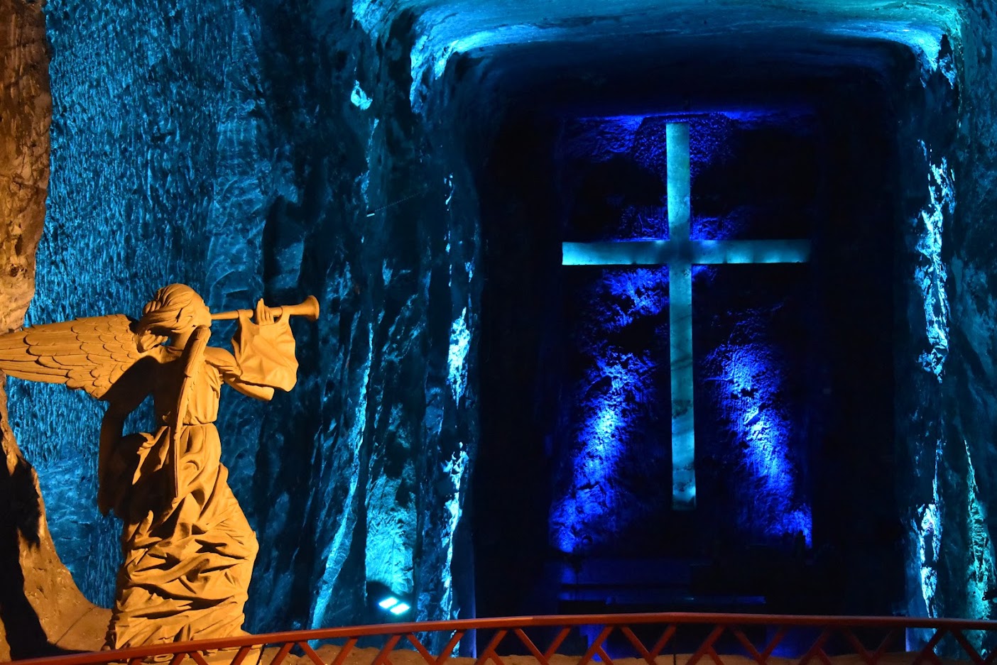 Zipaquira la Catedral de Sal es considerada el segundo espacio de culto mas impresionante del mundo