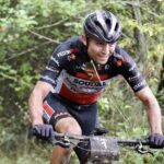 el ciclista colombiano que dejo todo en la temporada y termino segundo en la Castrol Legend Cup 1
