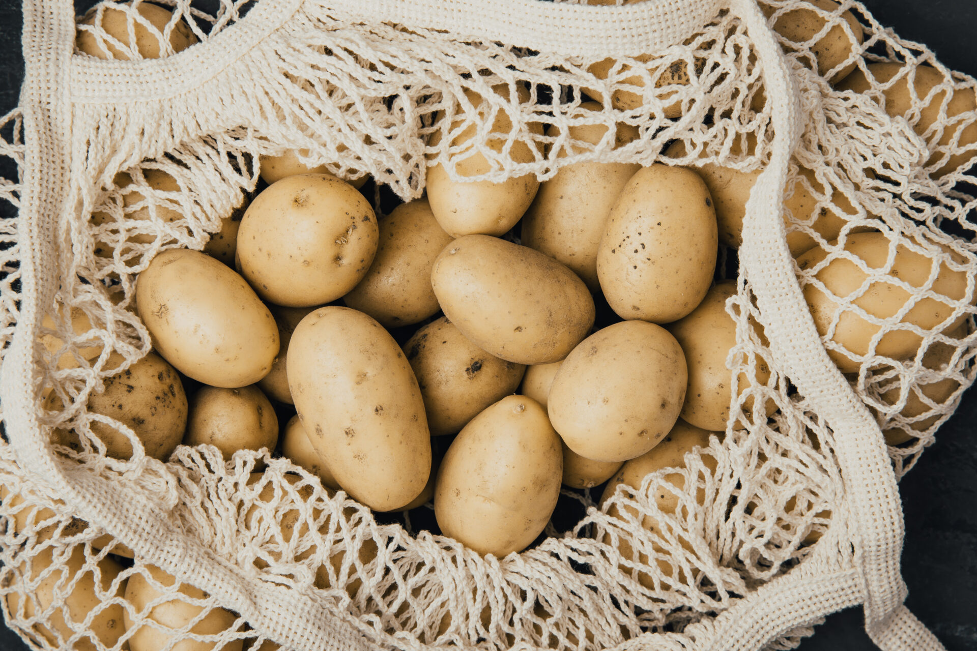 organic potatoes fresh raw potatoes in white cott 2022 10 20 01 47 05 utc