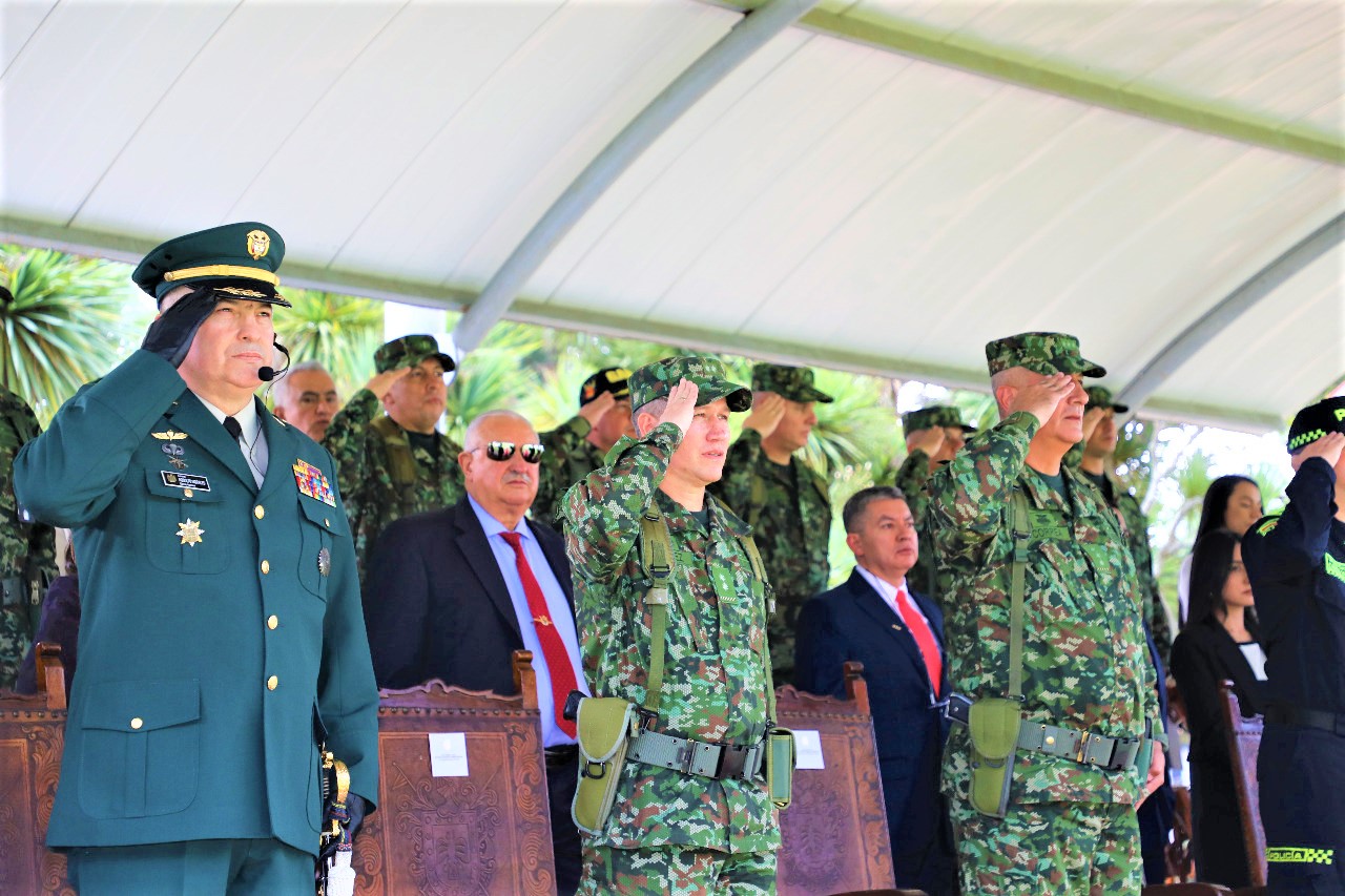 Cambio de mando en la Decima Tercera Brigada del Ejercito Nacional2