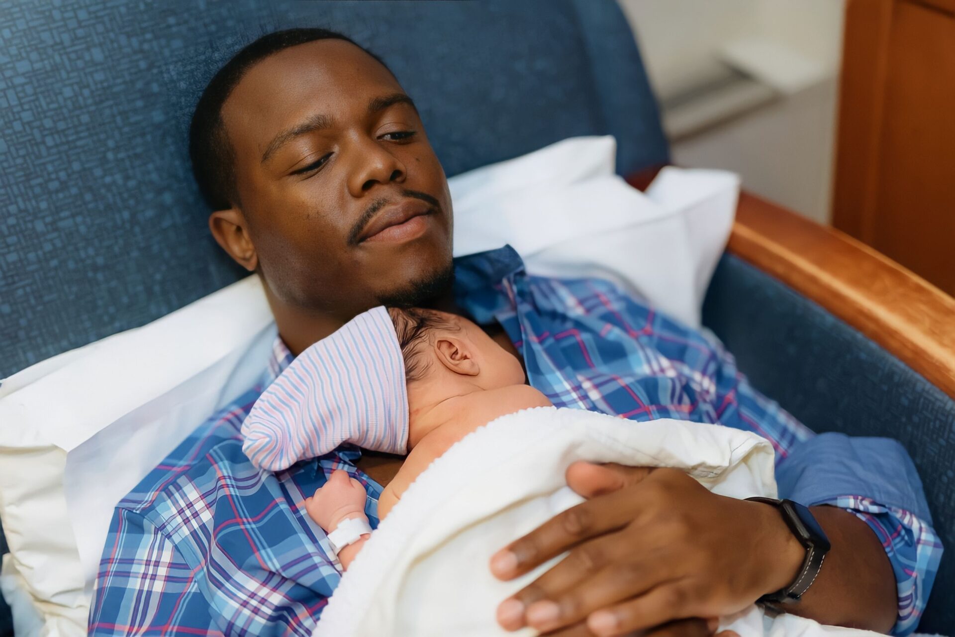 Contacto inmediato piel con piel una oportunidad para los bebes prematuros2