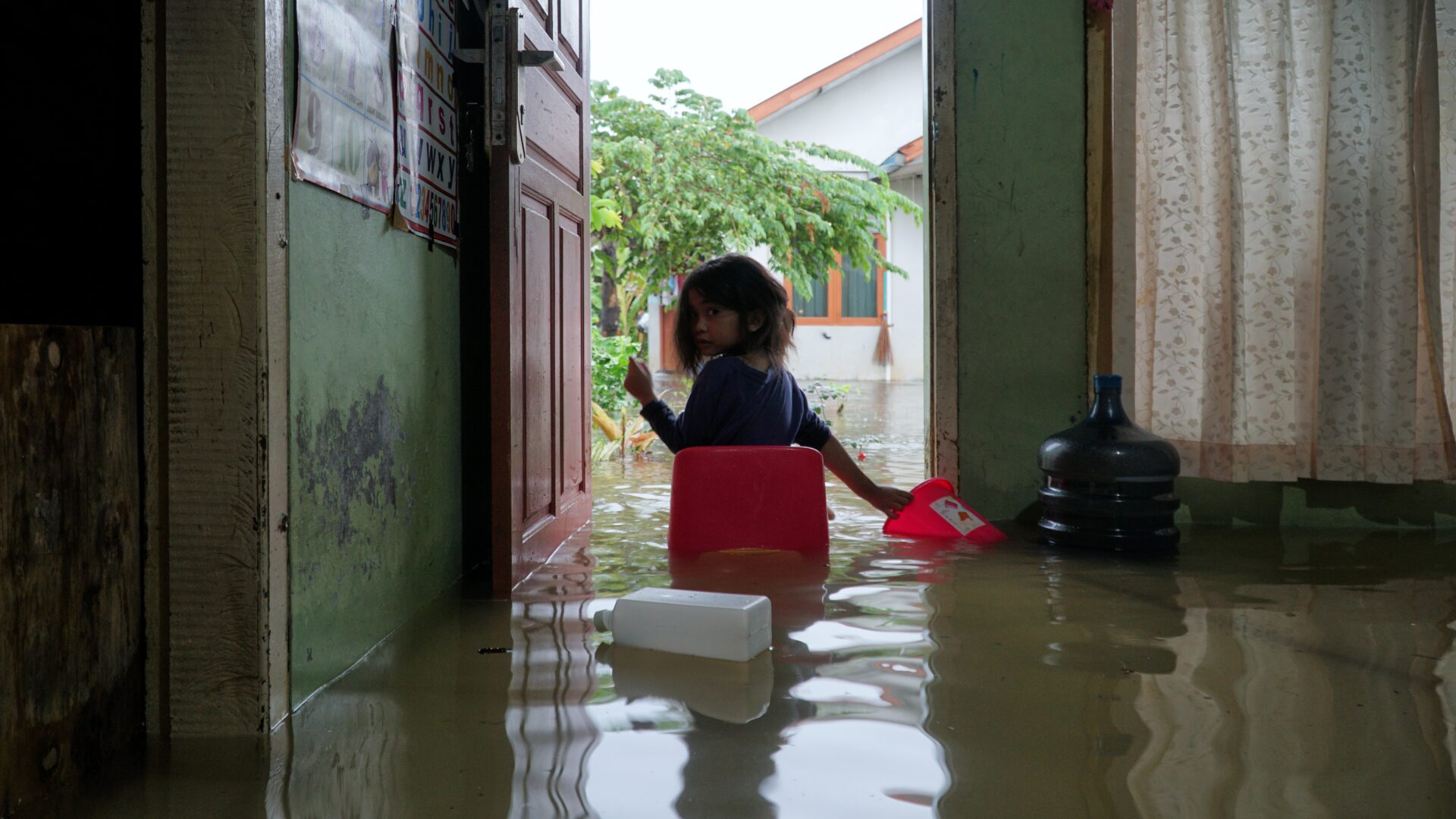 flood disaster in residential areas 2022 11 02 03 23 38 utc