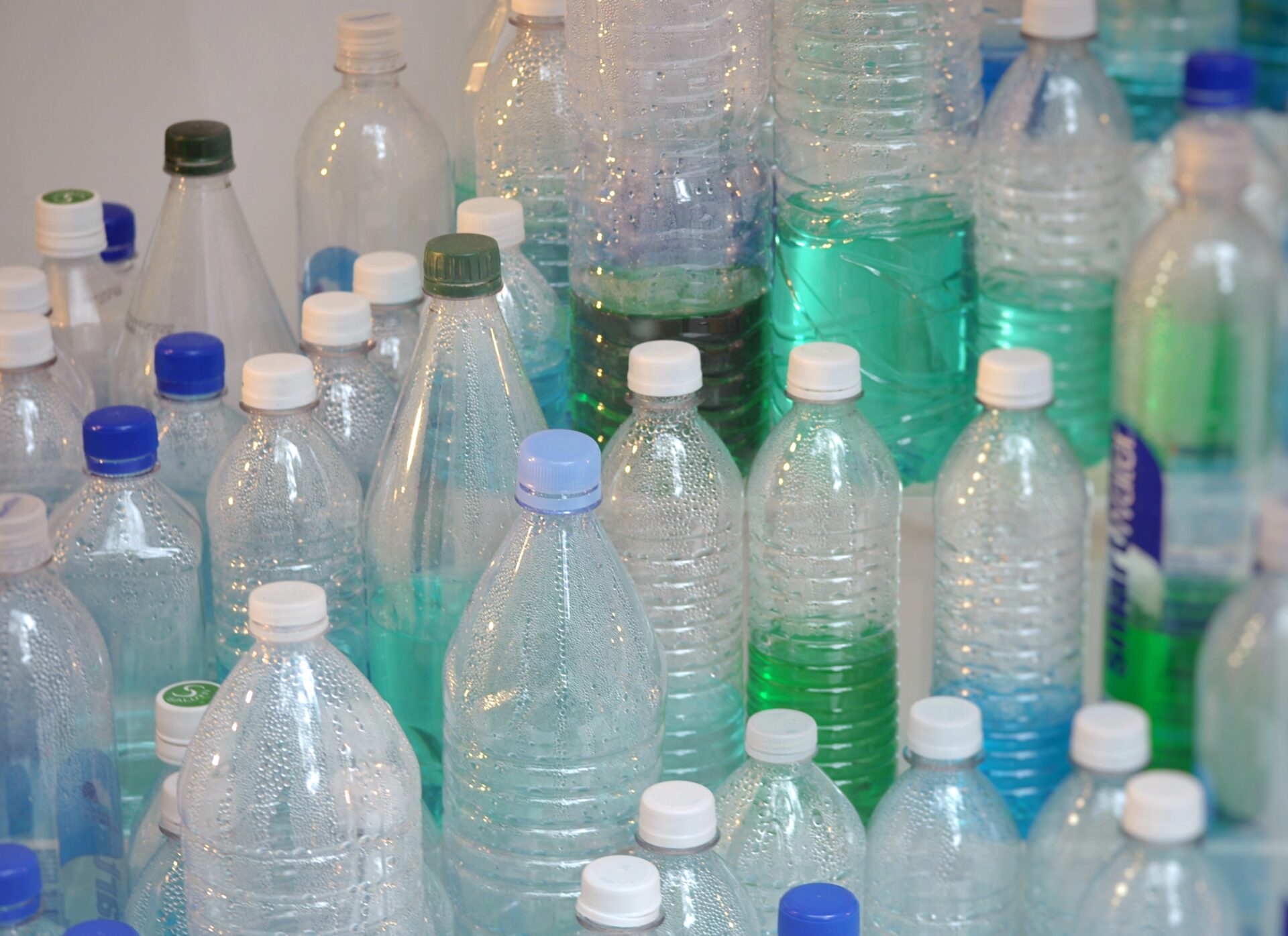 plastic bottles 2022 08 01 01 25 09 utc