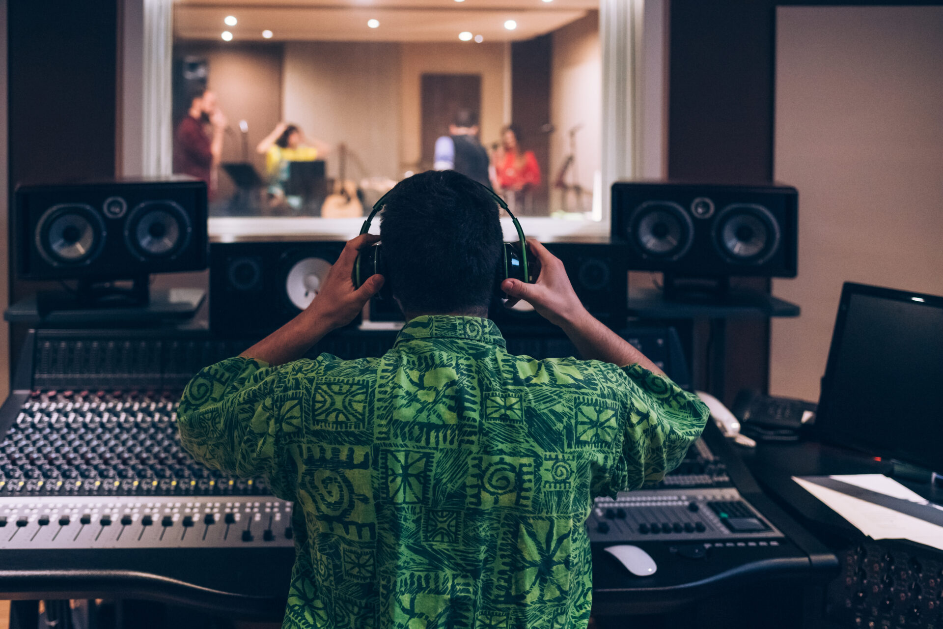 sound engineer working in recording studio 2022 01 21 23 18 59 utc