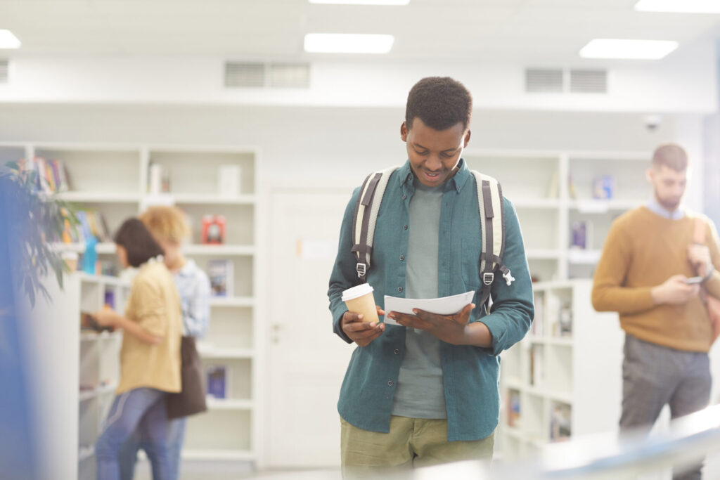 students in college library 2022 02 02 04 49 31 utc