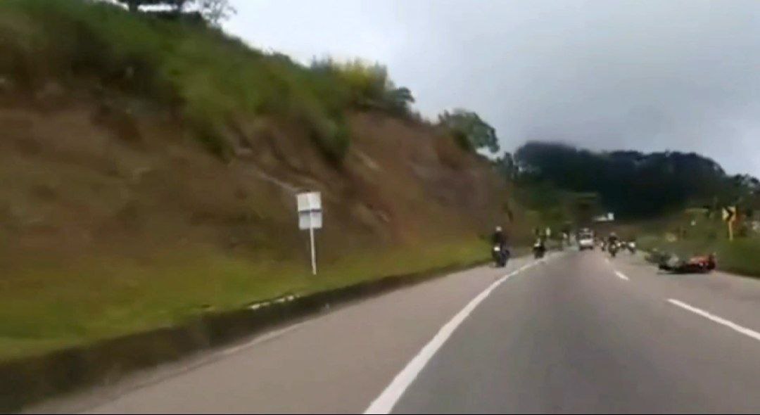 Grave accidente de transito en la via Bogota Villeta8
