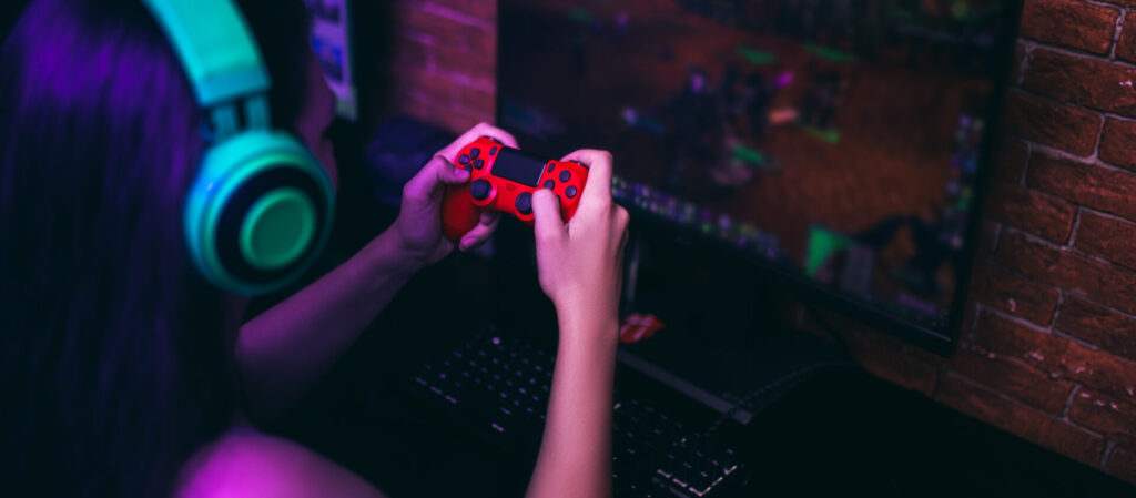 computer games playing place young gamer playing 2021 09 03 16 13 31 utc