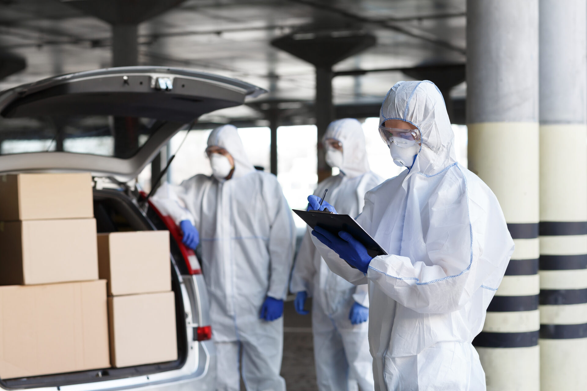virologists delivering vaccine to people on car c 2022 10 07 01 57 30 utc