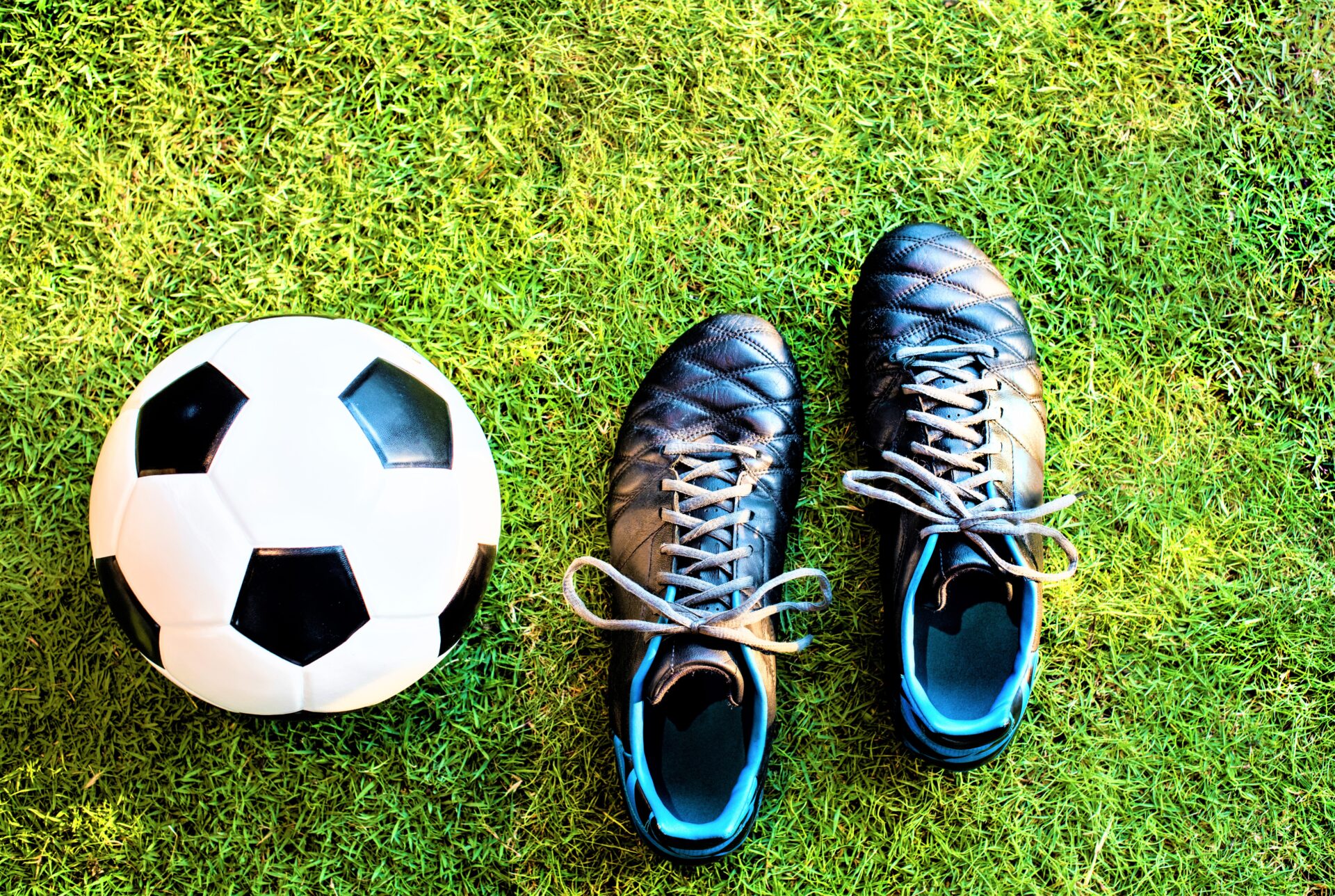 FCF y DIMAYOR deben garantizar los derechos fundamentales de los futbolistas profesionales