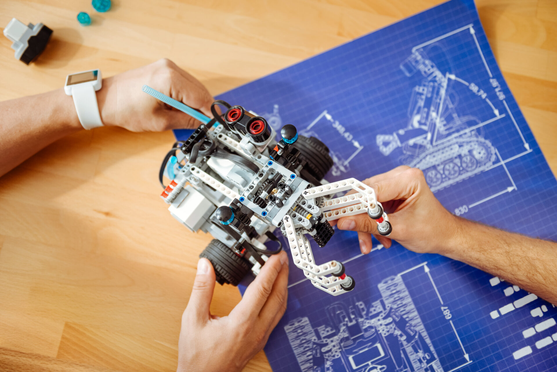 Se amplia el plazo de inscripcion para capacitacion en robotica electronica y programacion