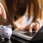 businessmen think of the concept of saving money 2022 11 02 03 08 22 utc