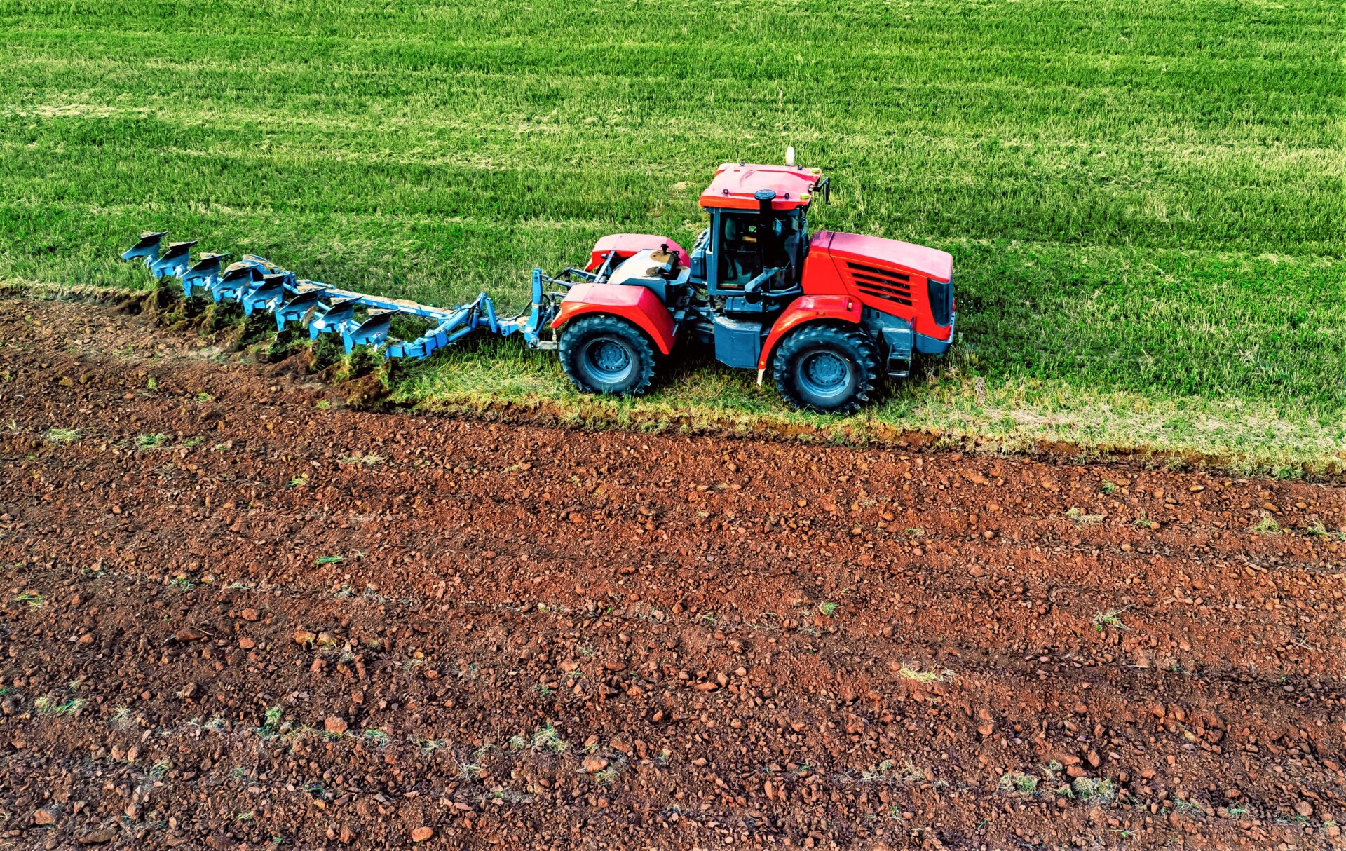 Nemocon cuenta con el banco de maquinaria agricola mas completo del departamento