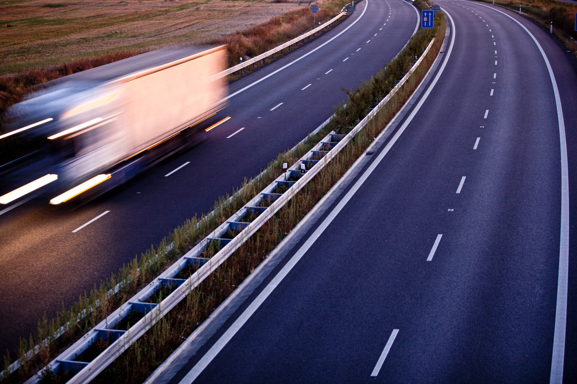 highway traffic motion blurred truck on a highwa 2021 09 01 00 24 20 utc