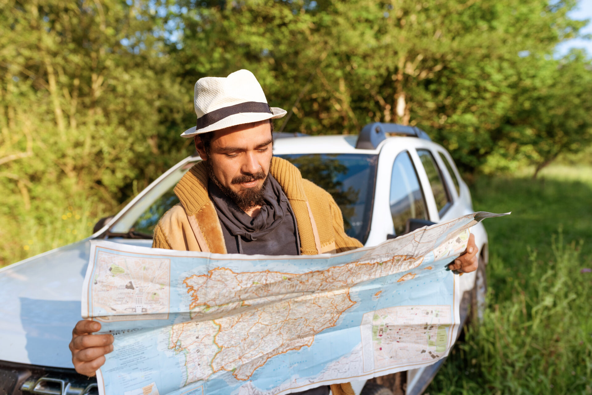 latino man with hat 2022 09 29 22 15 44 utcjasjas