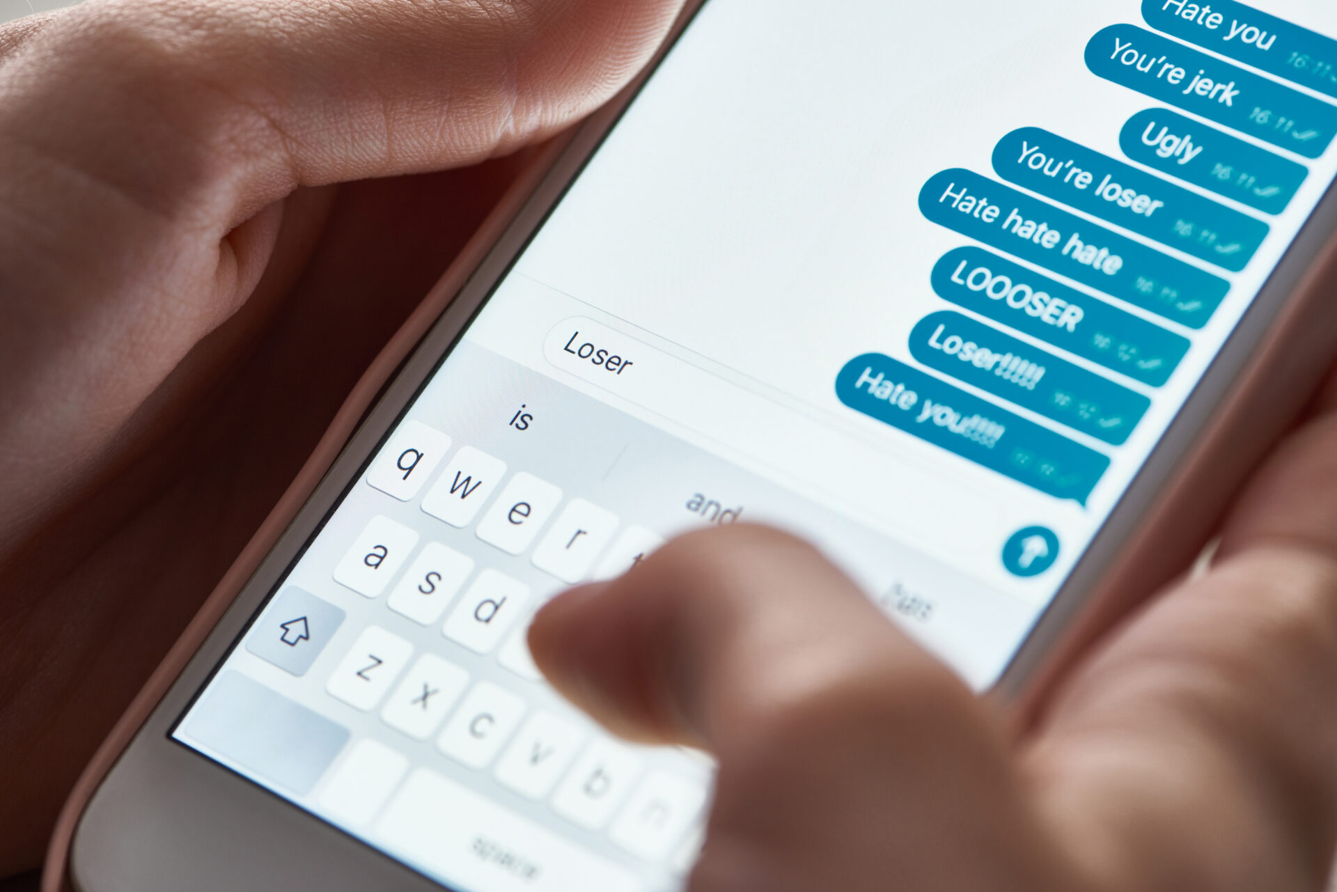 partial view of abuser sending offensive messages 2022 12 16 19 20 01 utc