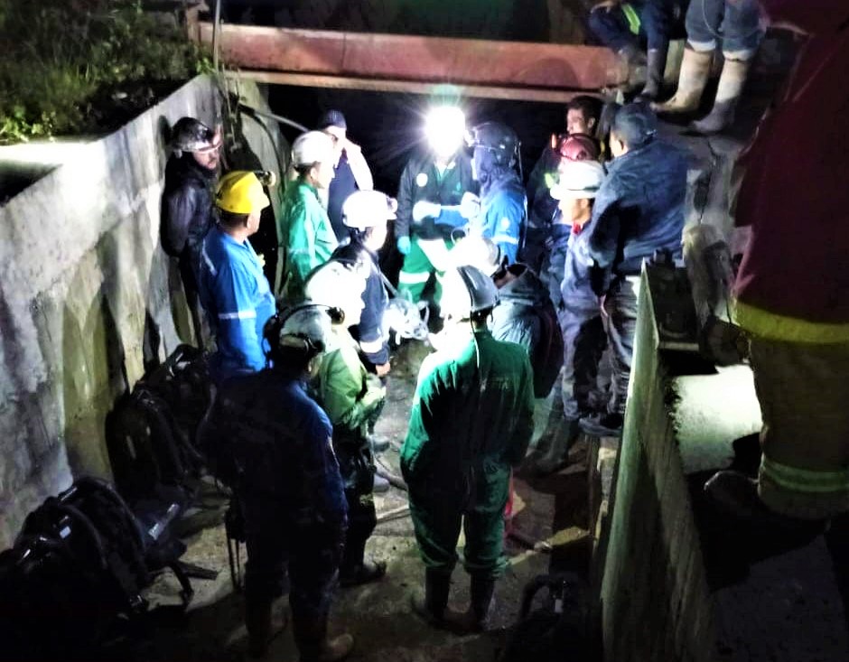11 mineros atrapados tras explosion en minas de carbon en Cucunuba