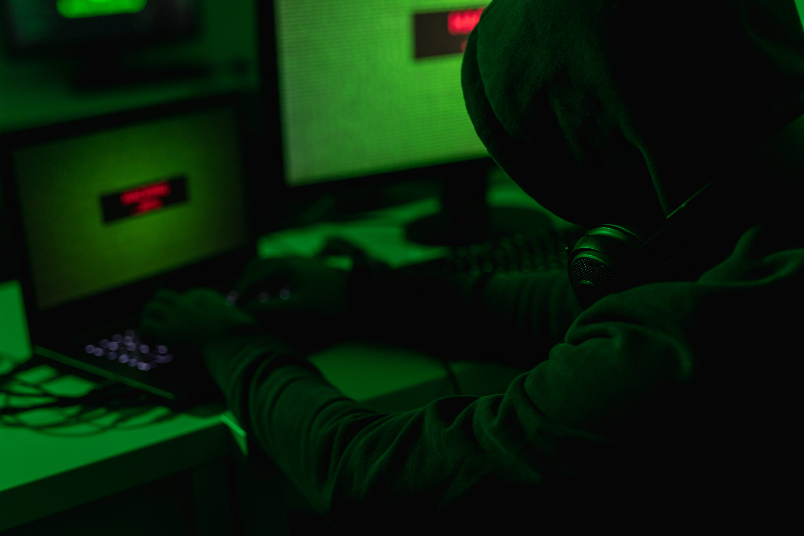 anonymous male extorting money through internet 2022 11 11 03 19 11 utc scaled