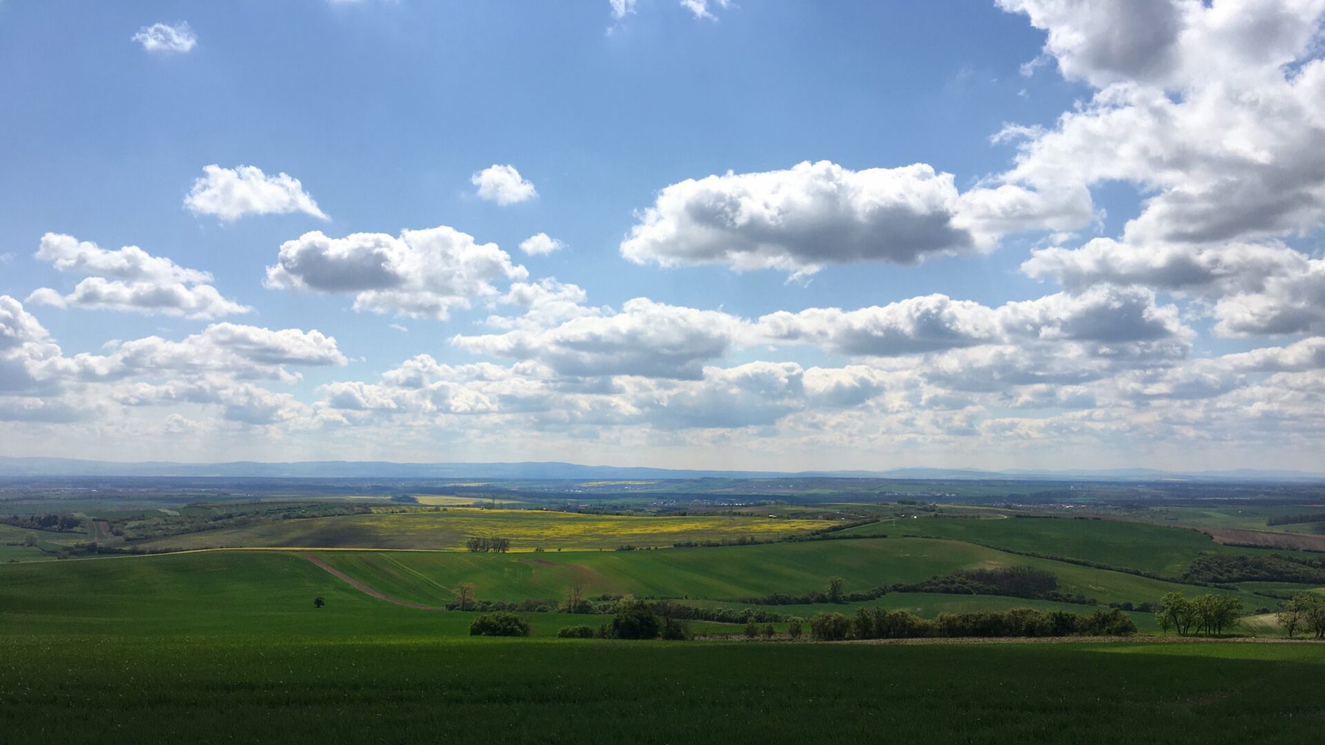 beautiful sky over the green valley 2022 11 02 04 12 37 utc