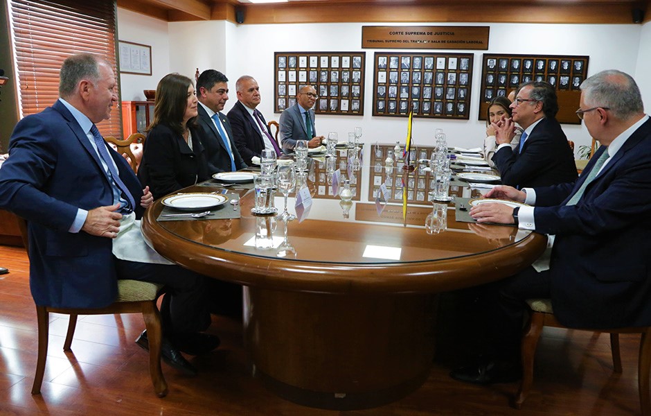 Presidente Petro y lideres judiciales reafirman el principio de separacion de poderes