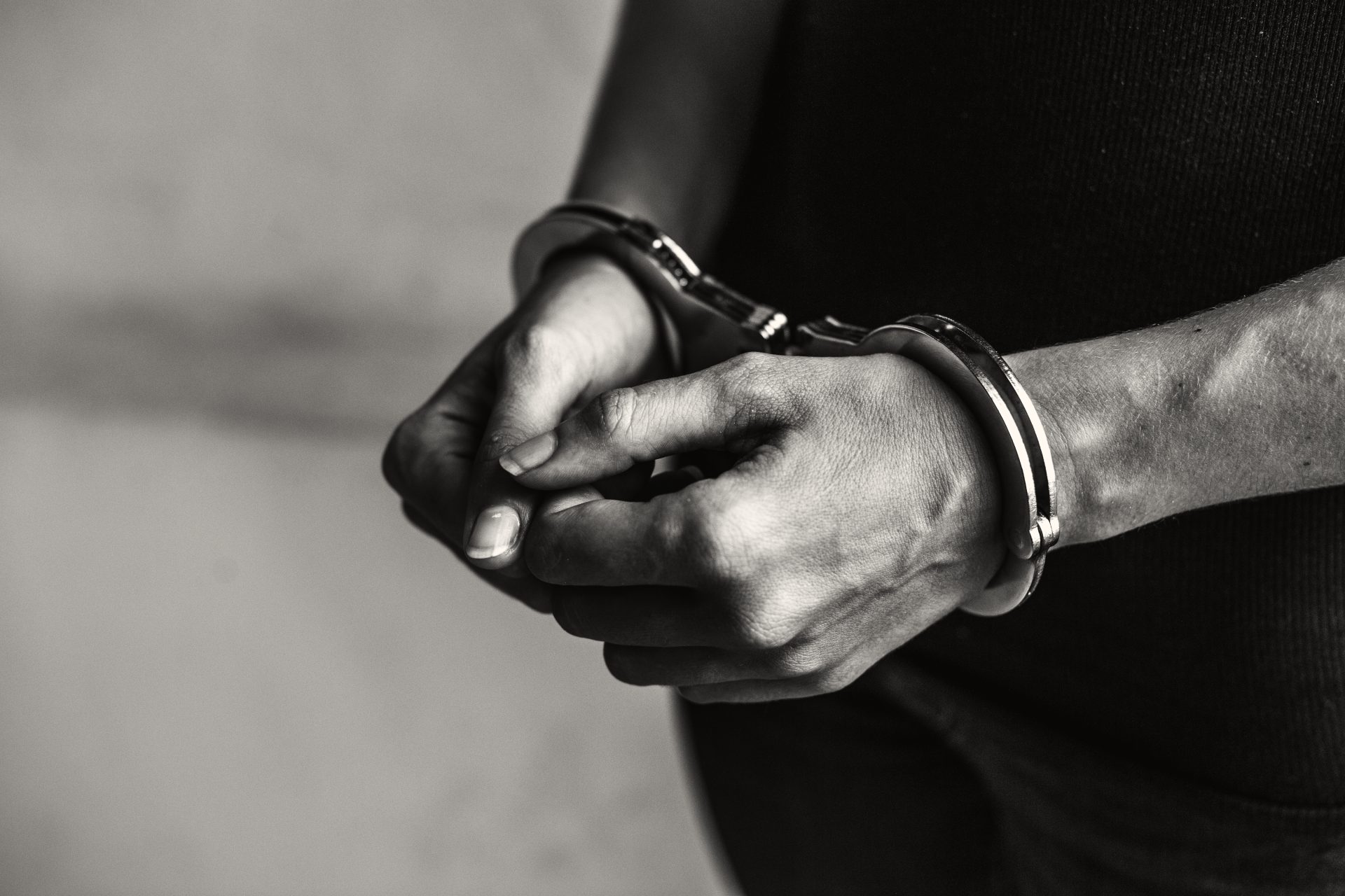 criminal esposas