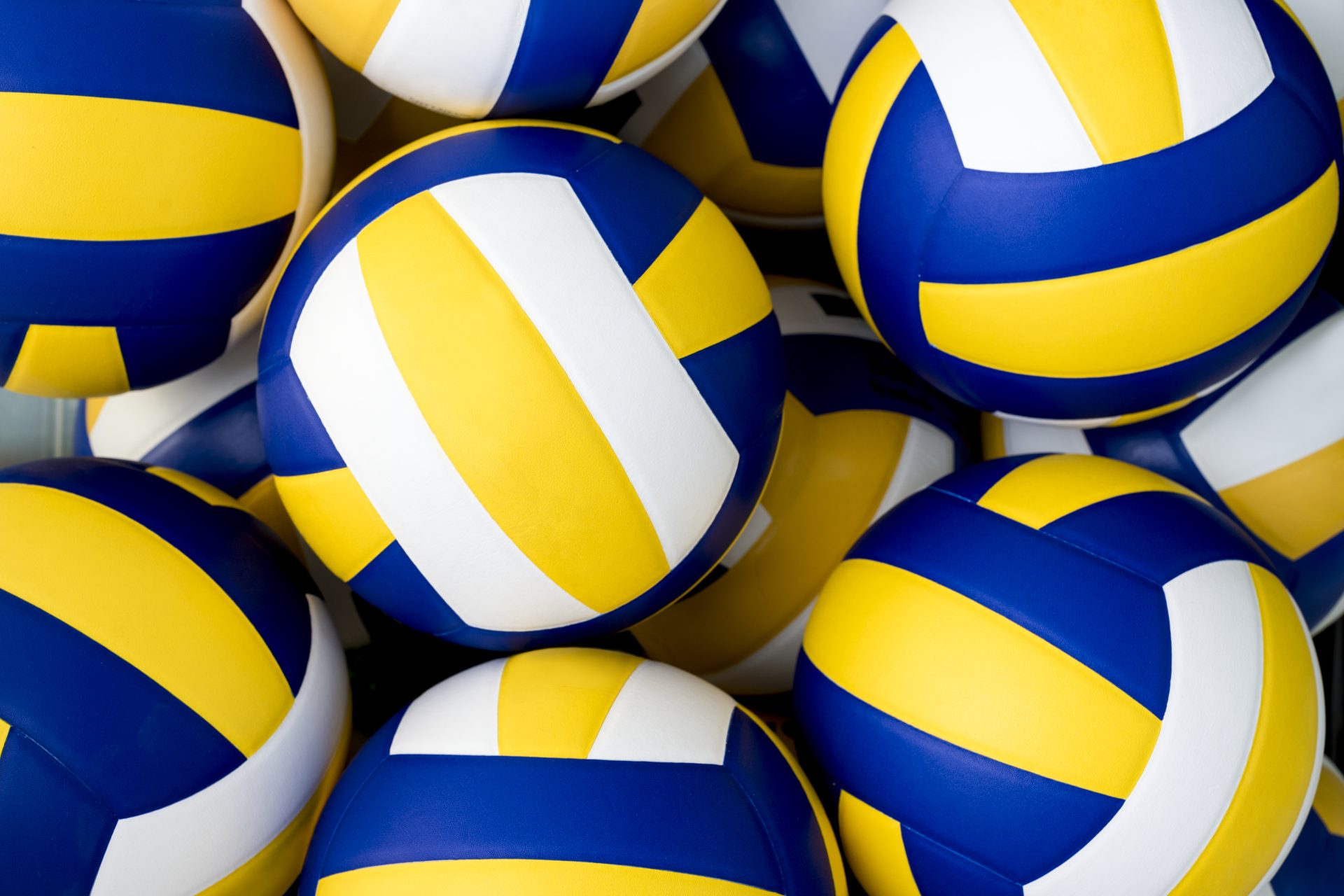 volleyballs 2022 12 16 00 25 31 utc