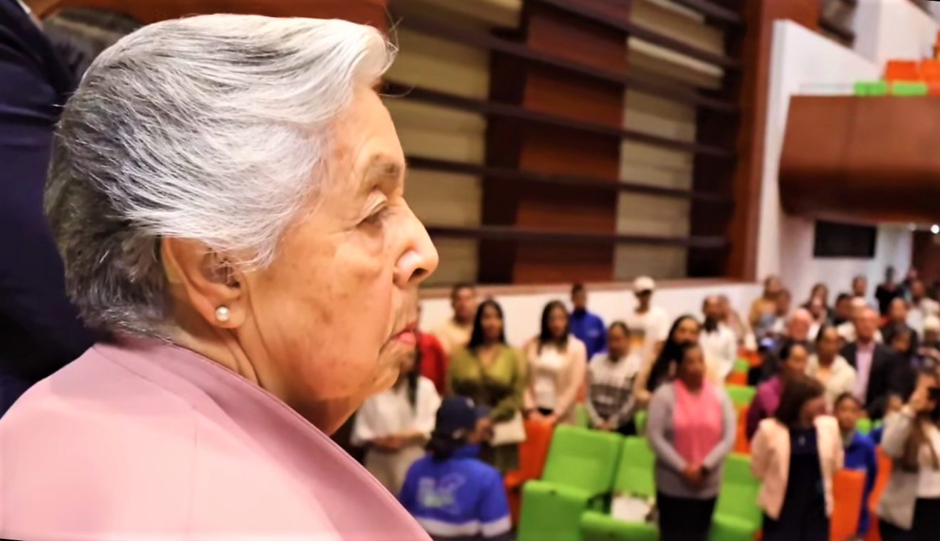 Alcalde de Chia rinde homenaje a los compositores del Himno Municipal y destaca su legado