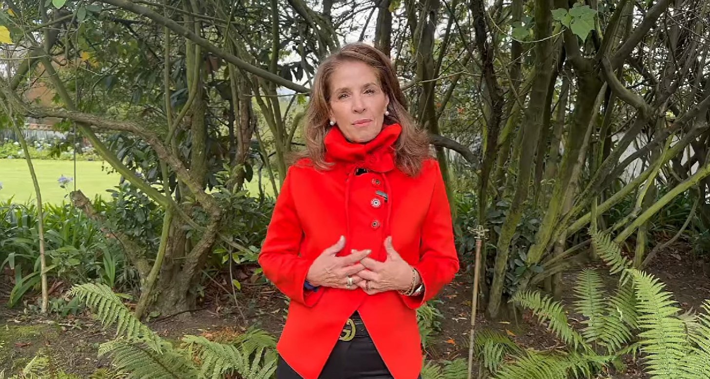 Maria Teresa Tita de Cavelier renuncia a su candidatura y apoya a Sebastian Venegas para alcaldia de Cajica