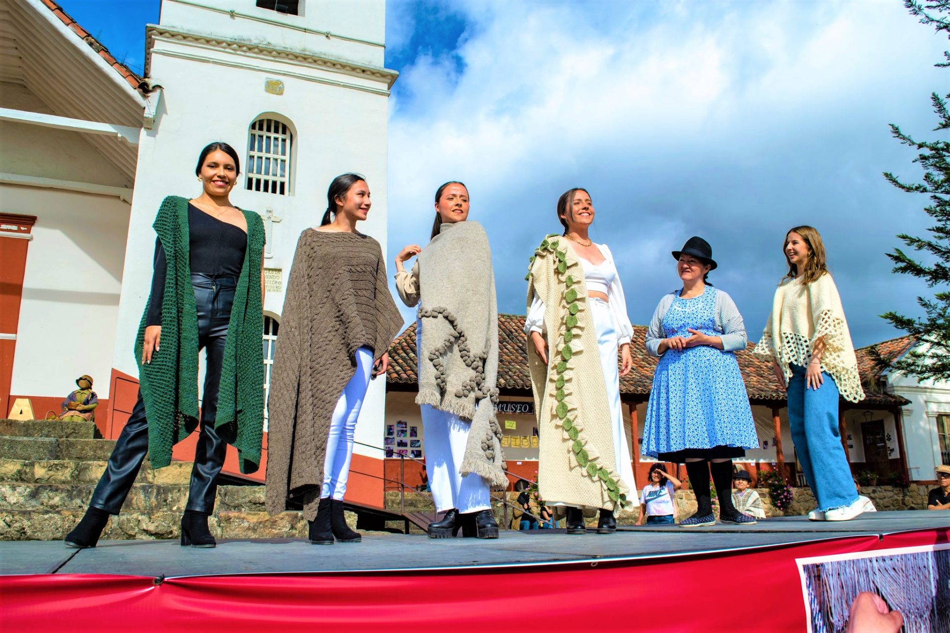 Plaza Doctrinera de Sutatausa fue epicentro de arte y cultura en las festividades San Pedro y San Pablo1