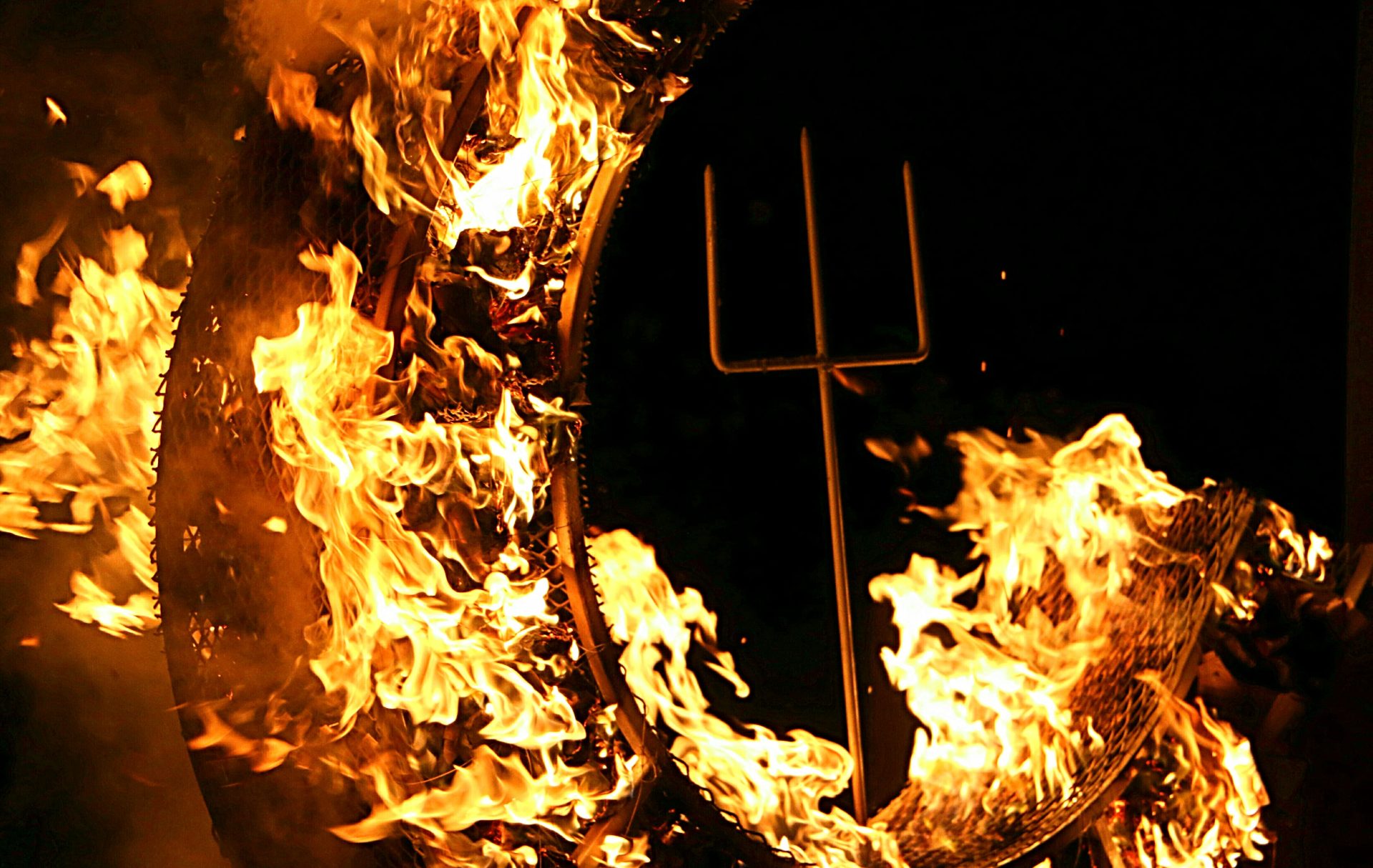 devils advocate pitchfork in the center of burnin 2022 11 07 07 08 18 utc