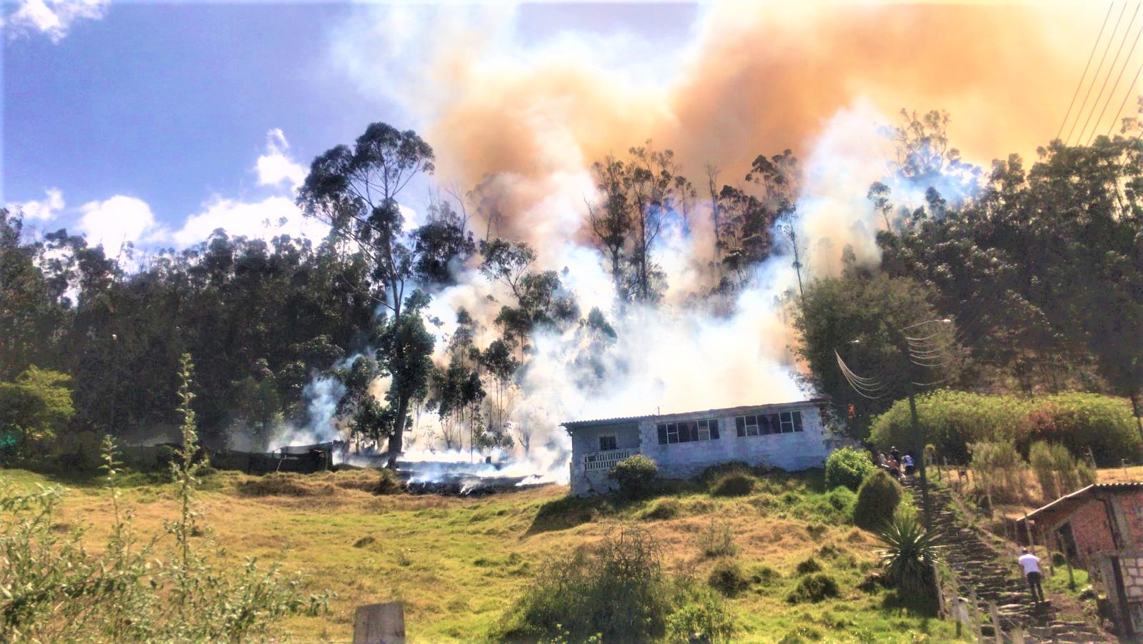 Recompensa de 10 millones por informacion sobre incendios intencionales en Soacha