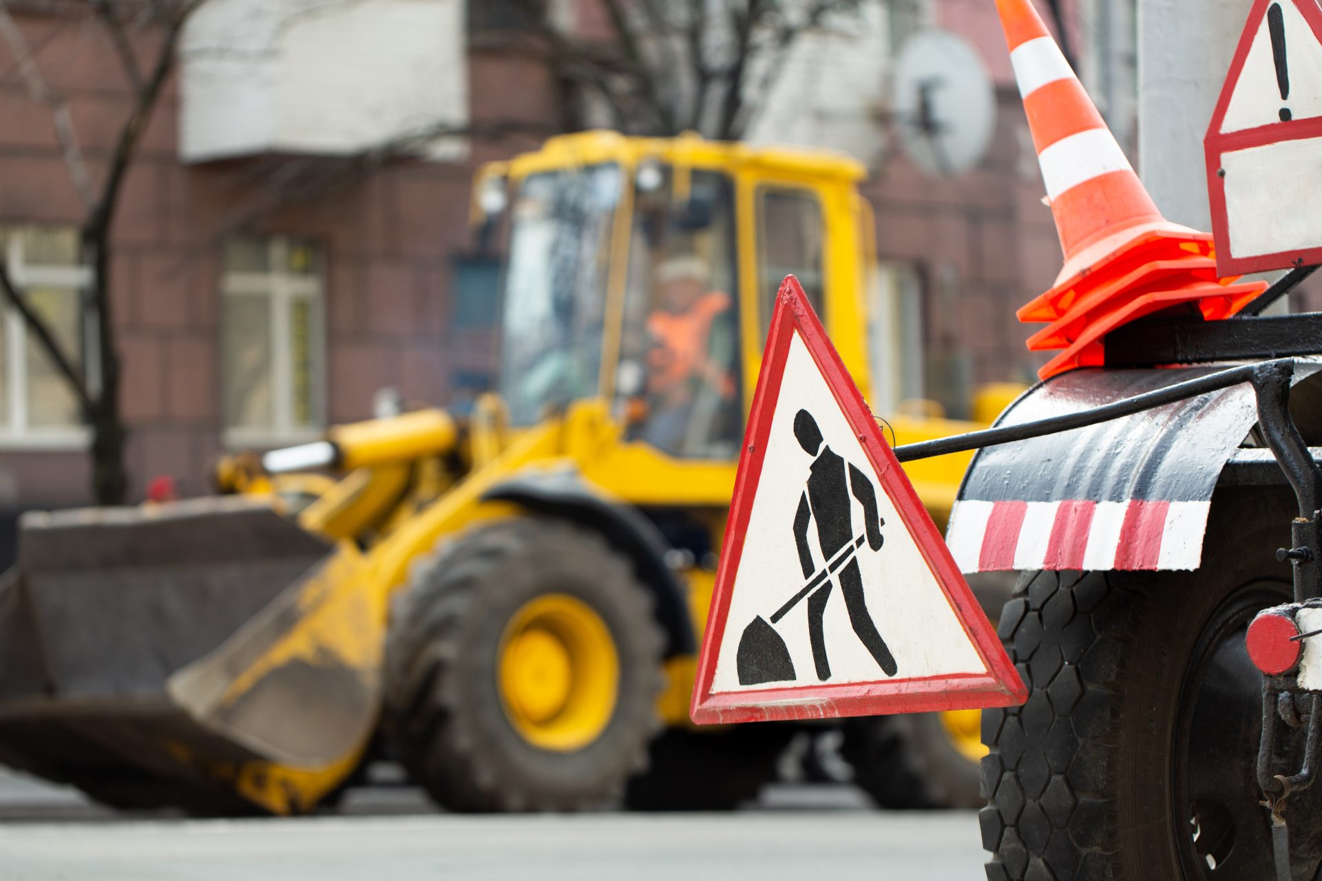 warning street sign on road work site 2022 02 17 20 16 15 utc
