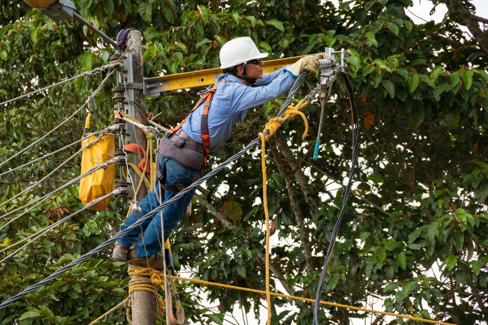 male electrician working at the height of a pole c 2022 08 18 19 23 07 utc