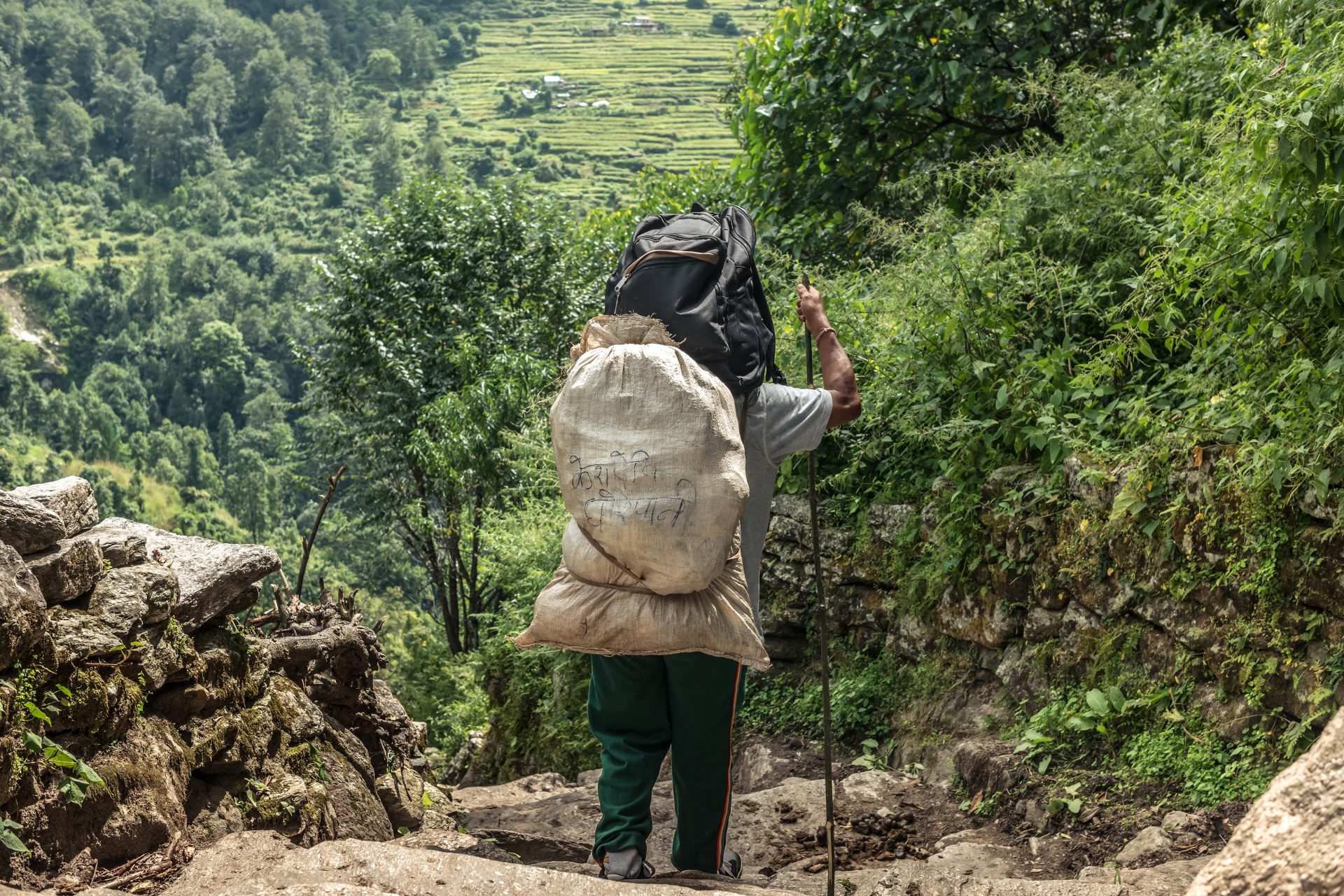 man with sack on annapurna trekking route 2023 01 04 18 42 27 utc