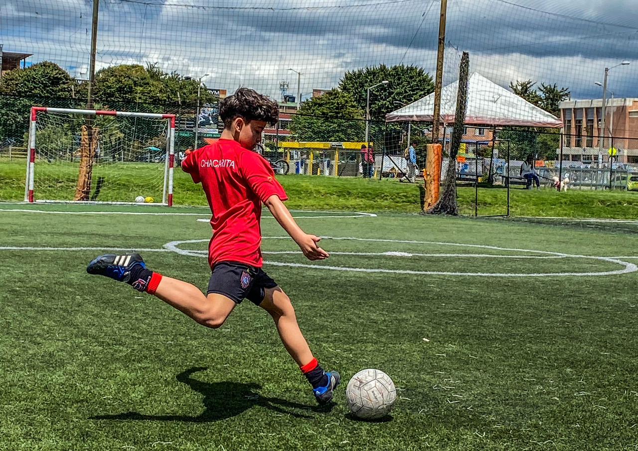 Chacarita Juniors busca talento en Zipaquira y la Sabana Centro para la Liga Argentina 4