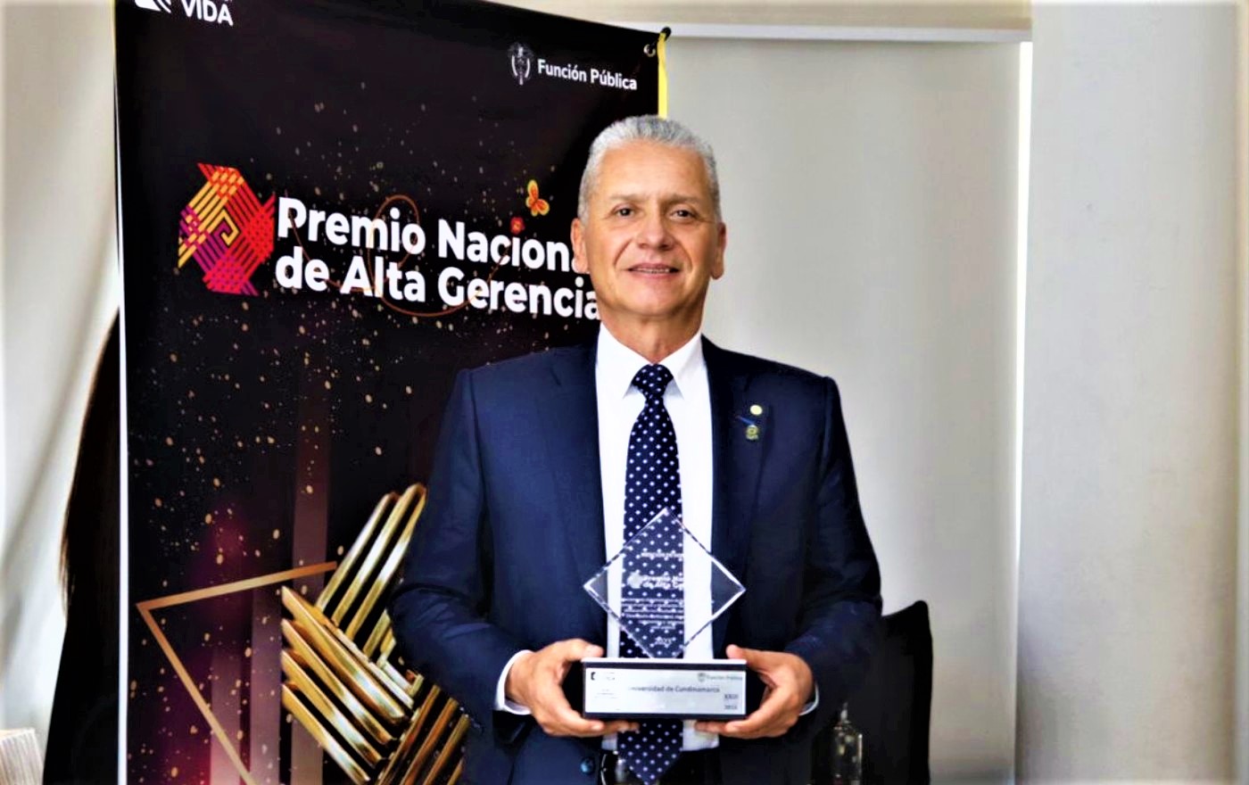 Universidad de Cundinamarca recibio el Premio Nacional de Alta Gerencia por su Excelencia Institucional
