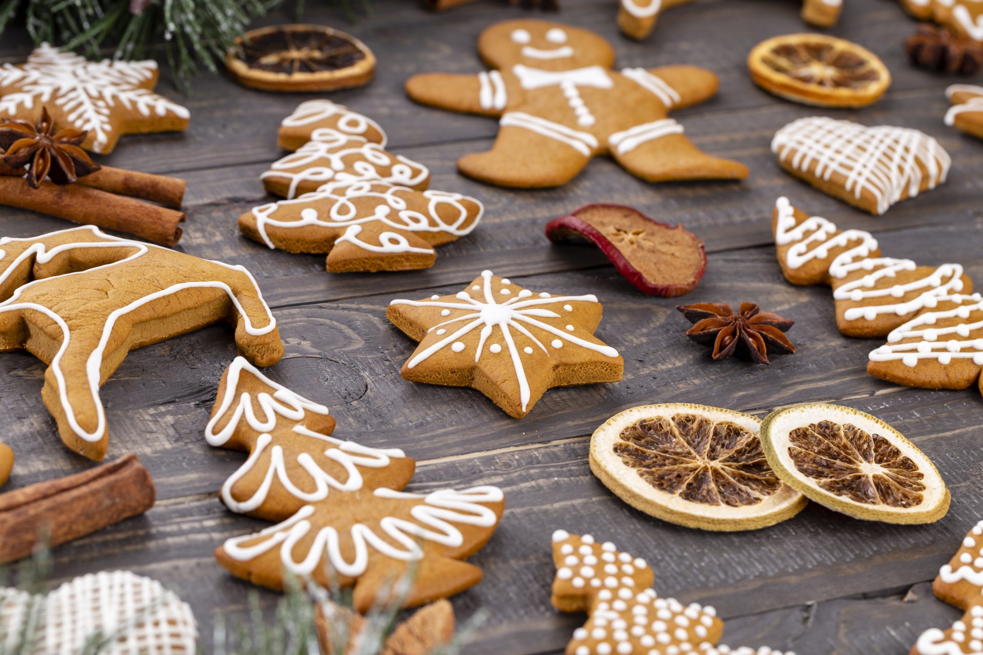 homemade christmas gingerbread cookies on wooden t 2023 11 27 05 30 30 utc
