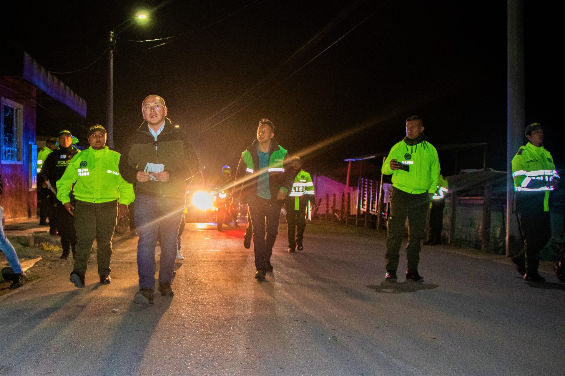 En Zipaquira Alcaldia comunidad policia y ejercito unen fuerzas contra la delincuencia