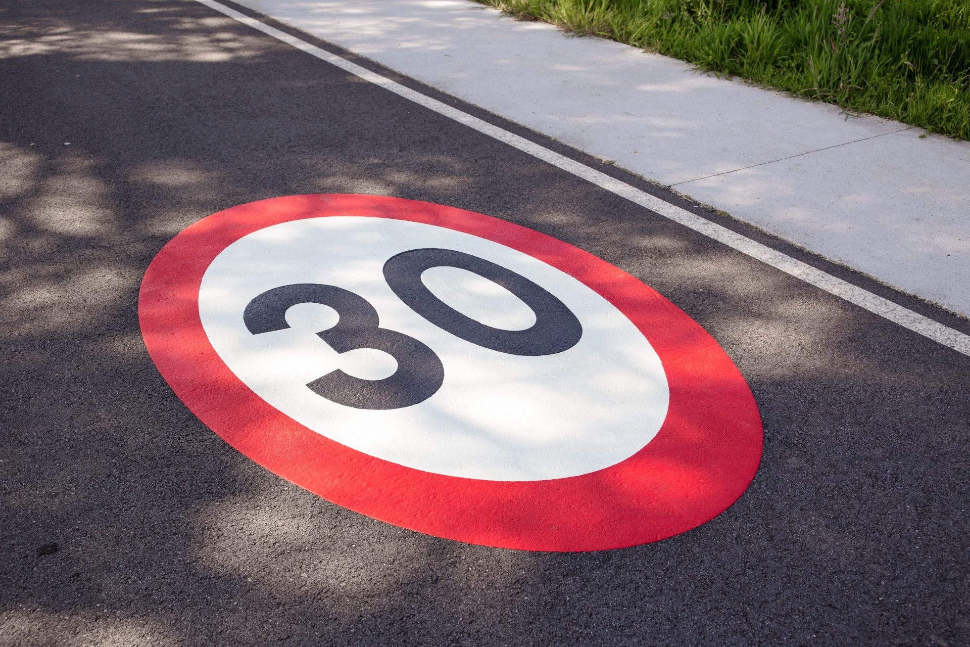 30 kilometers hour speed limit sign on the road 2023 11 27 04 58 58 utc