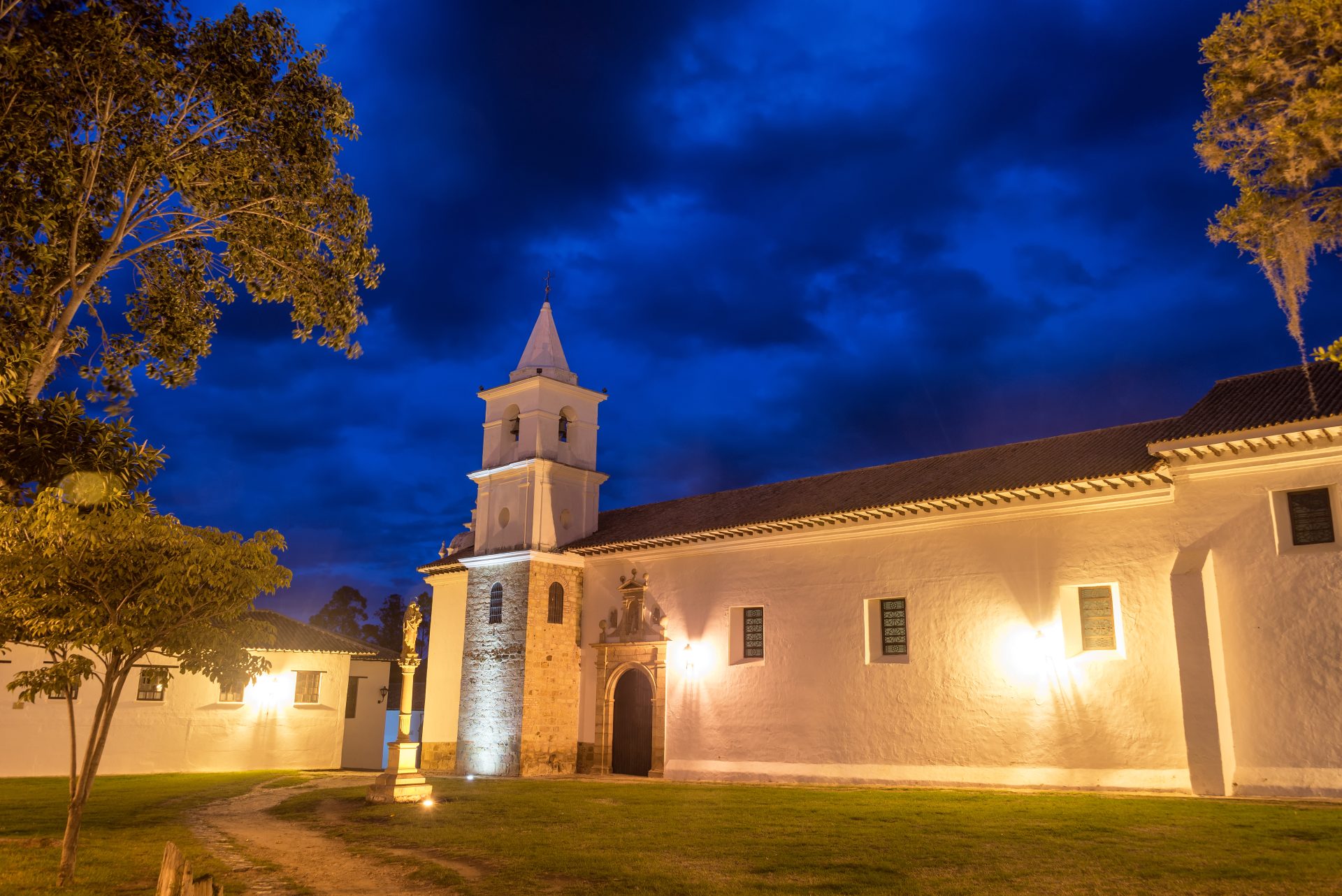 convent of san francisco at night 2023 11 27 04 51 07 utc